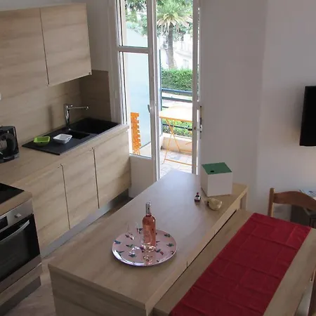 Chantemerlesuite Apartment *